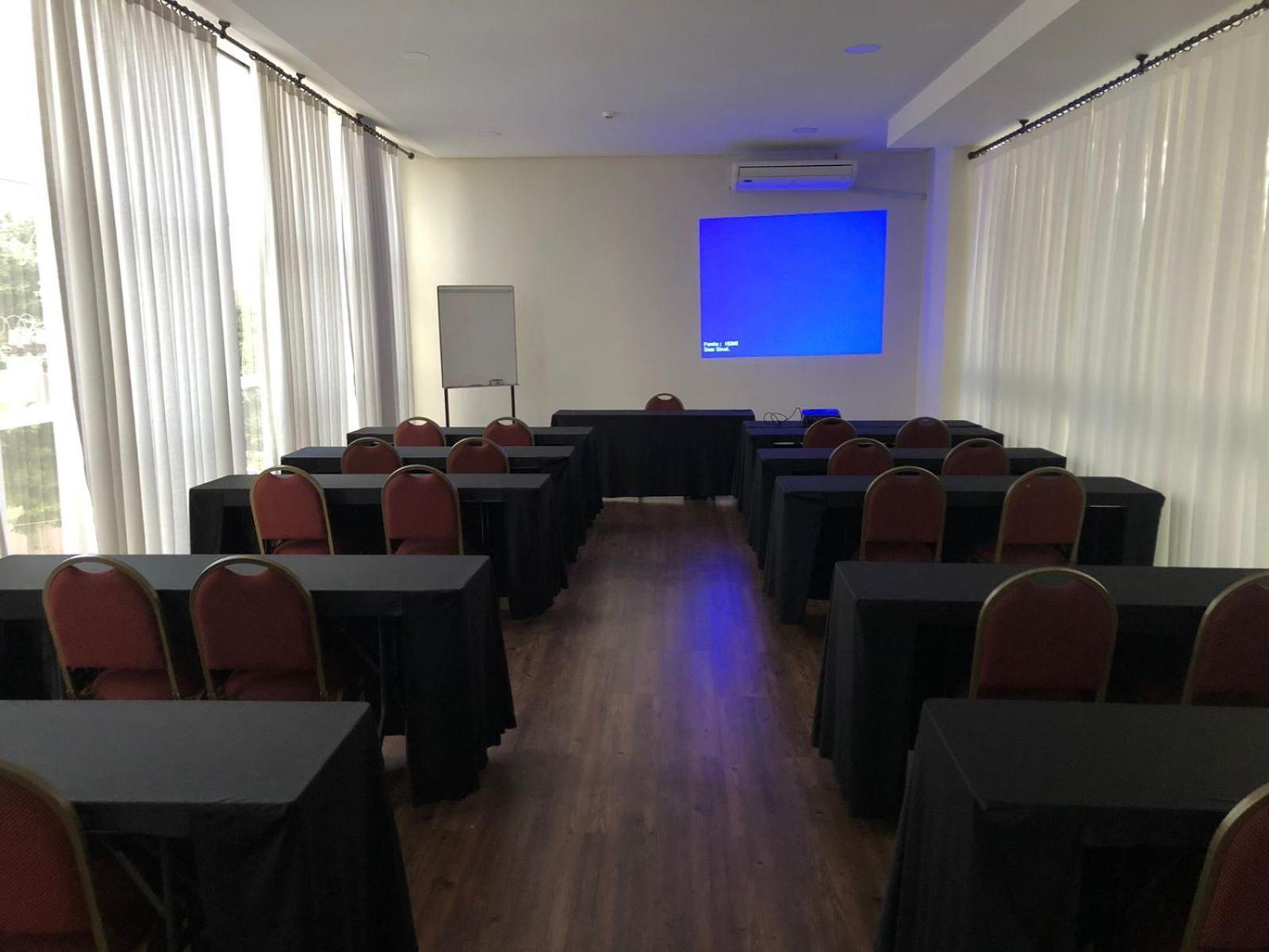 Hotel Maestro Executive Toledo Toledo  Dış mekan fotoğraf